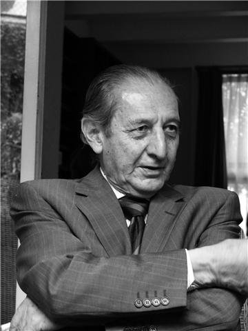 Premios al mérito editorial y literario: Víctor Roura y Eduardo Lizalde ...